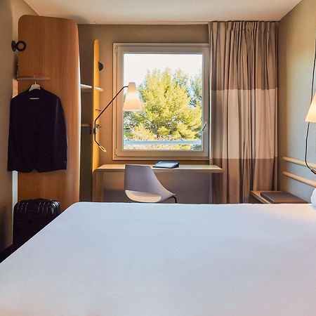 Ibis La Ciotat Hotel Luaran gambar