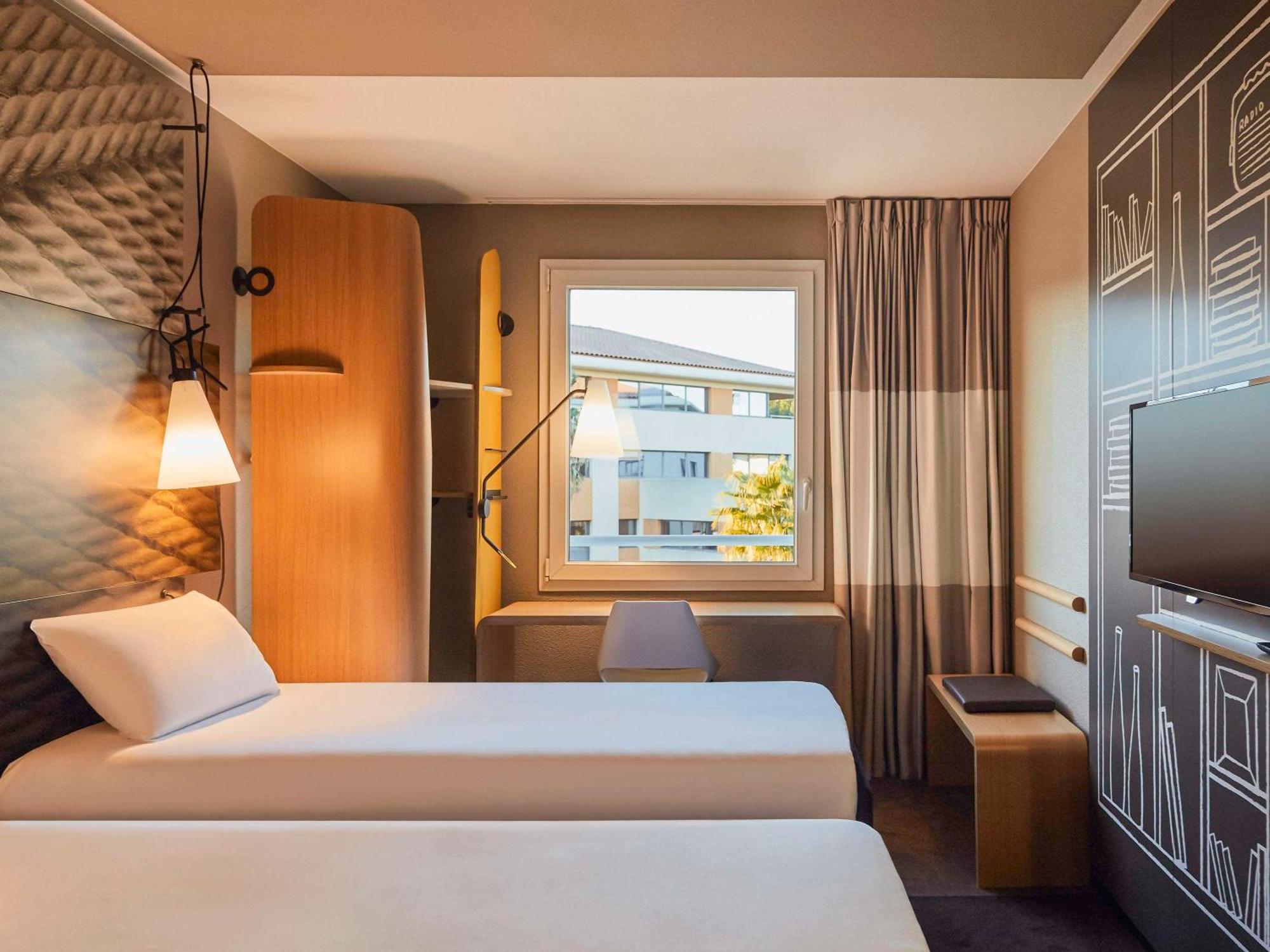 Ibis La Ciotat Hotel Luaran gambar