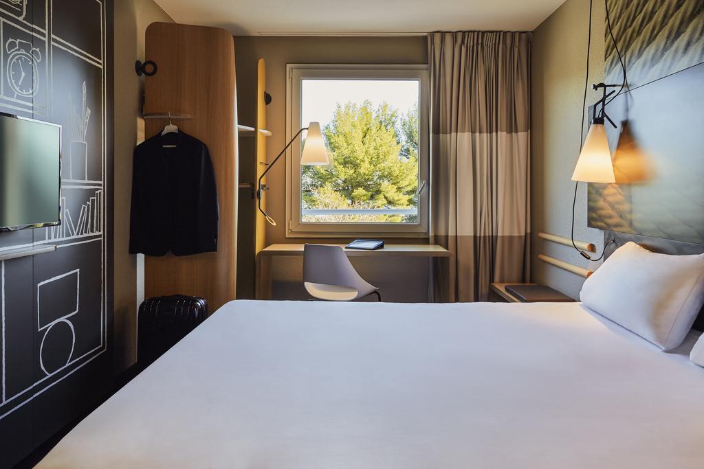 Ibis La Ciotat Hotel Luaran gambar